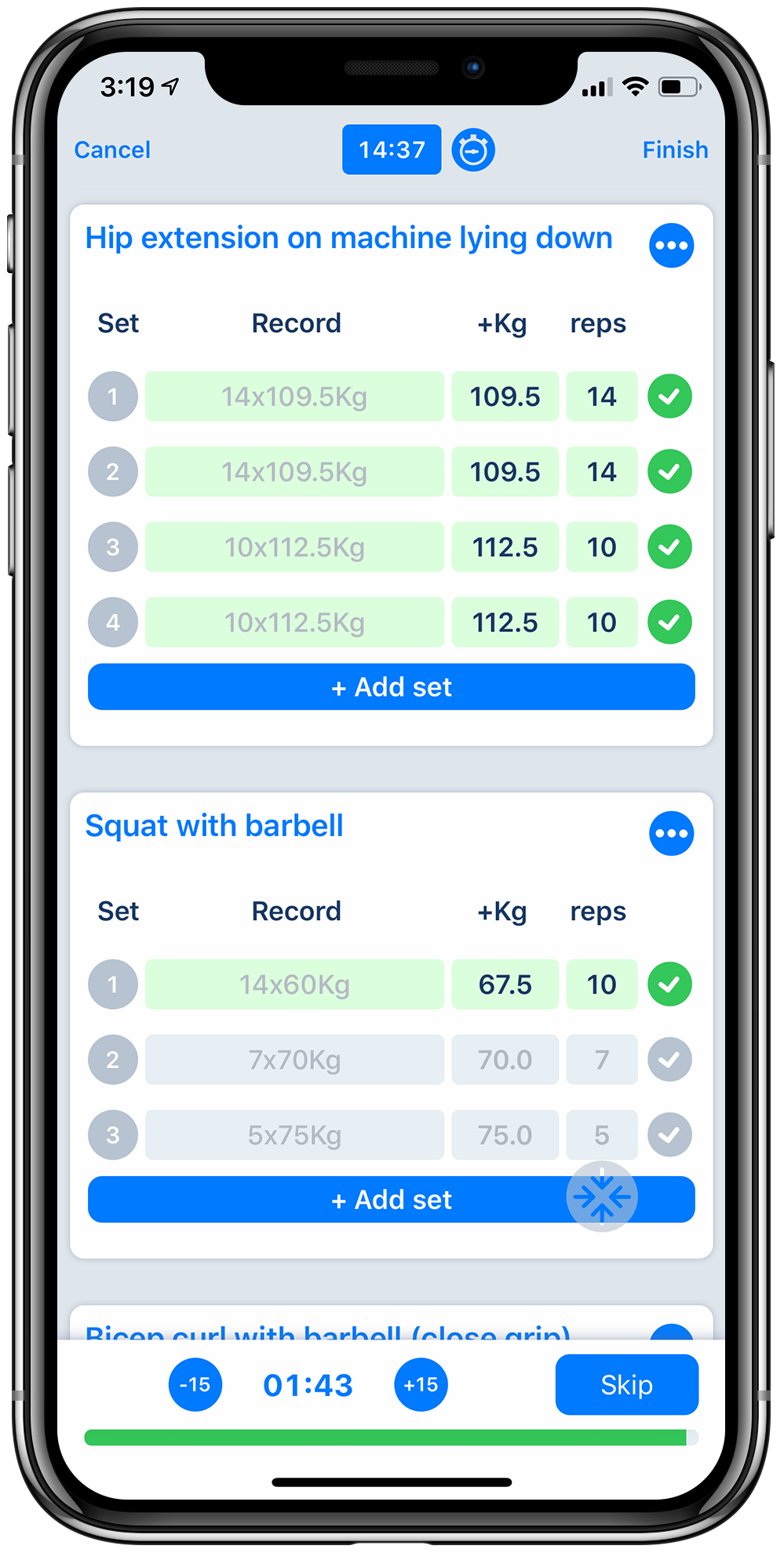 Workout tracker app on iPhone to track weightlifting exercise progress